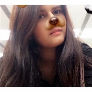 Meet your Posher, Karina